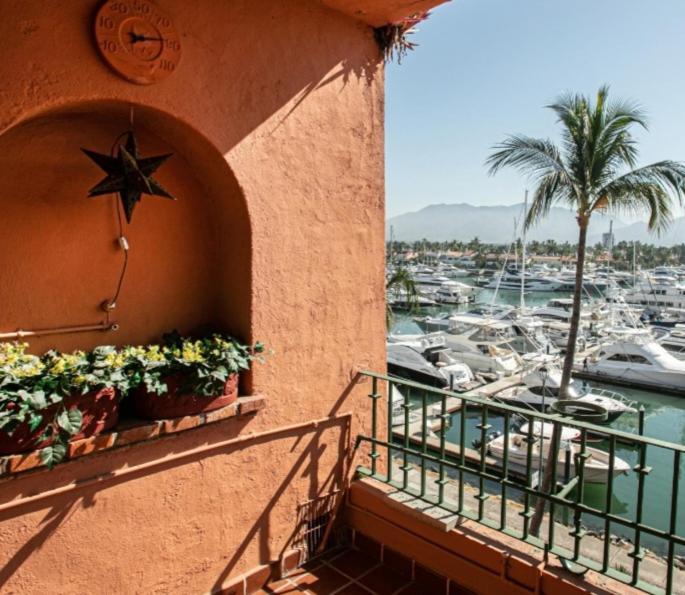 Avenida Paseo De La Marina 249, Marina Vallarta, 48335, Jal Puerto Vallarta Ngoại thất bức ảnh